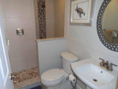 Right Across Street From Beach Rental 2 Bedrooms